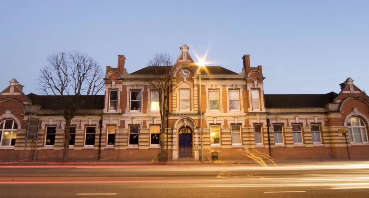 The Gladstone & Brighton Electric